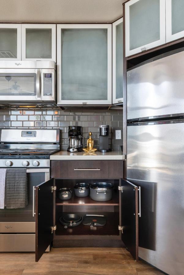 2br Weho Penthouse Topfloor Burbank